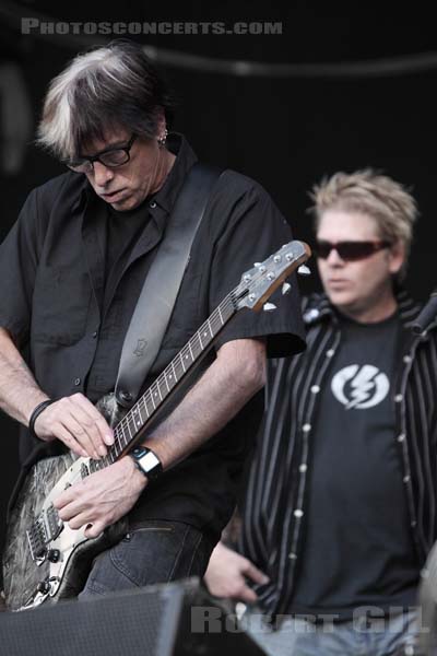 THE OFFSPRING - 2009-08-29 - SAINT CLOUD - Domaine National - Grande Scene - 